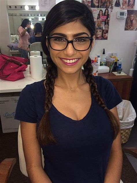 mia khalifa cast|Mia Khalifa Porn Videos 2024: Porn Star Sex Scenes 